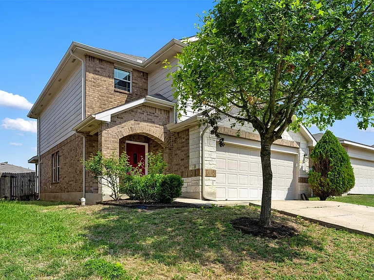 13405 Lismore Ln — Photo 2