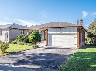 42 Faye Dr, Toronto, ON M2J 3S6