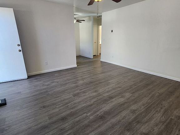 3rd image of 4419 Rosebud Ln APT I