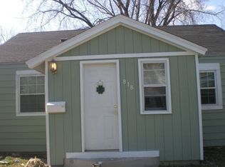 818 Henry St, Calumet City, IL 60409