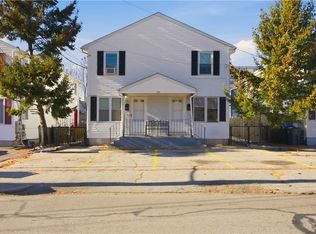 523 Dexter St, Providence, RI 02907