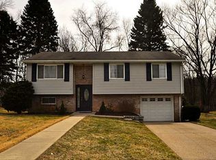 118 Aralia Dr, Monroeville, PA 15146