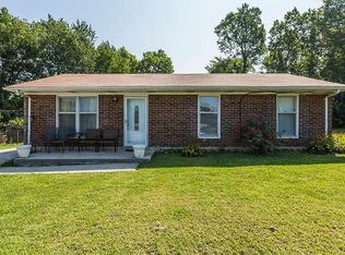 561 Hollow Creek Ct, Lexington, KY 40511