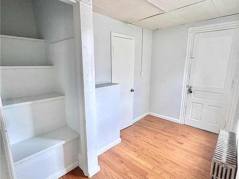 501 W Allen St #2 — Photo 4
