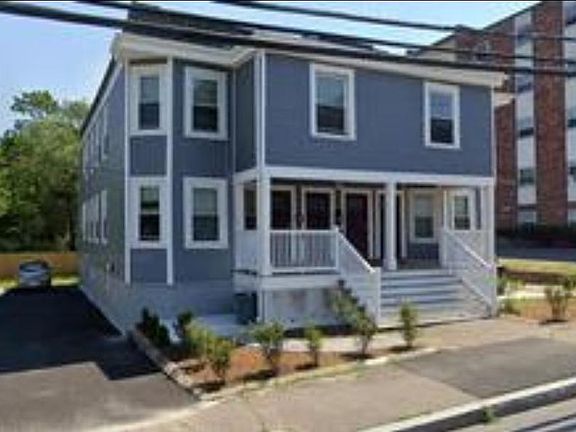 2nd image of 138-144 Newbury Ave #140