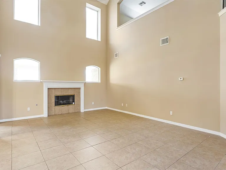 18714 Aquatic Dr — Photo 9