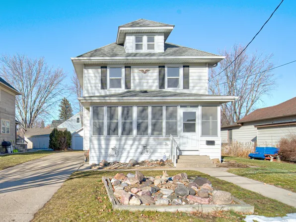 1211 2nd St SE, Rochester, MN 55904