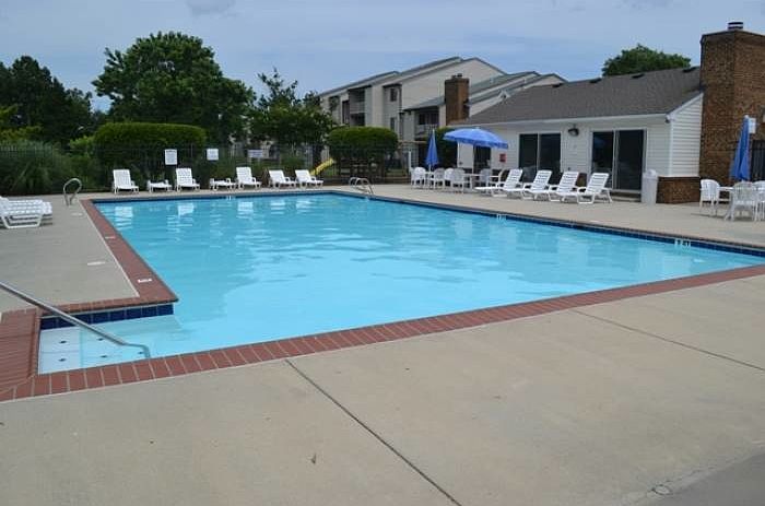 pool