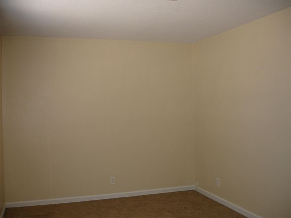 2nd image of 713 67th Ave N APT A