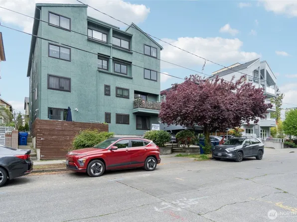 1756 NW 57th Street #10, Seattle, WA 98107