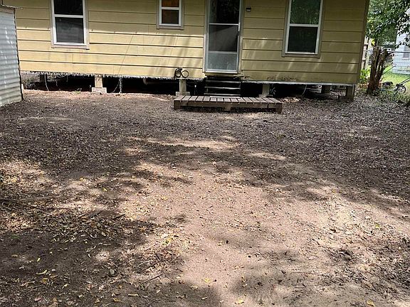 2nd image of 805 University St