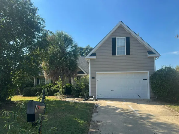105 Torrisdale Dr, Lexington, SC 29073