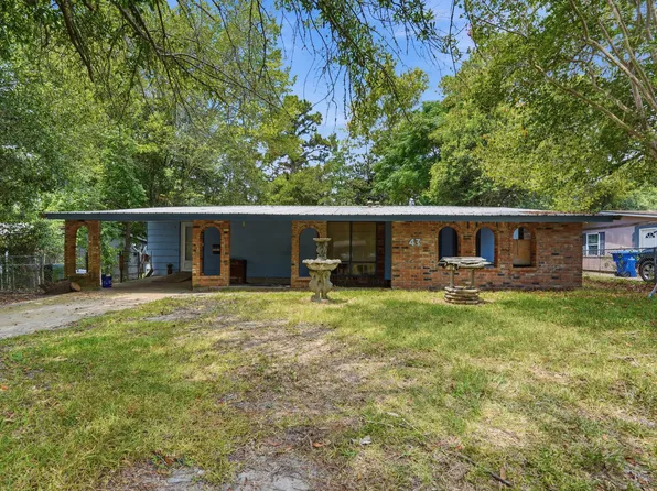 43 Francis Ave, Leesville, LA 71446