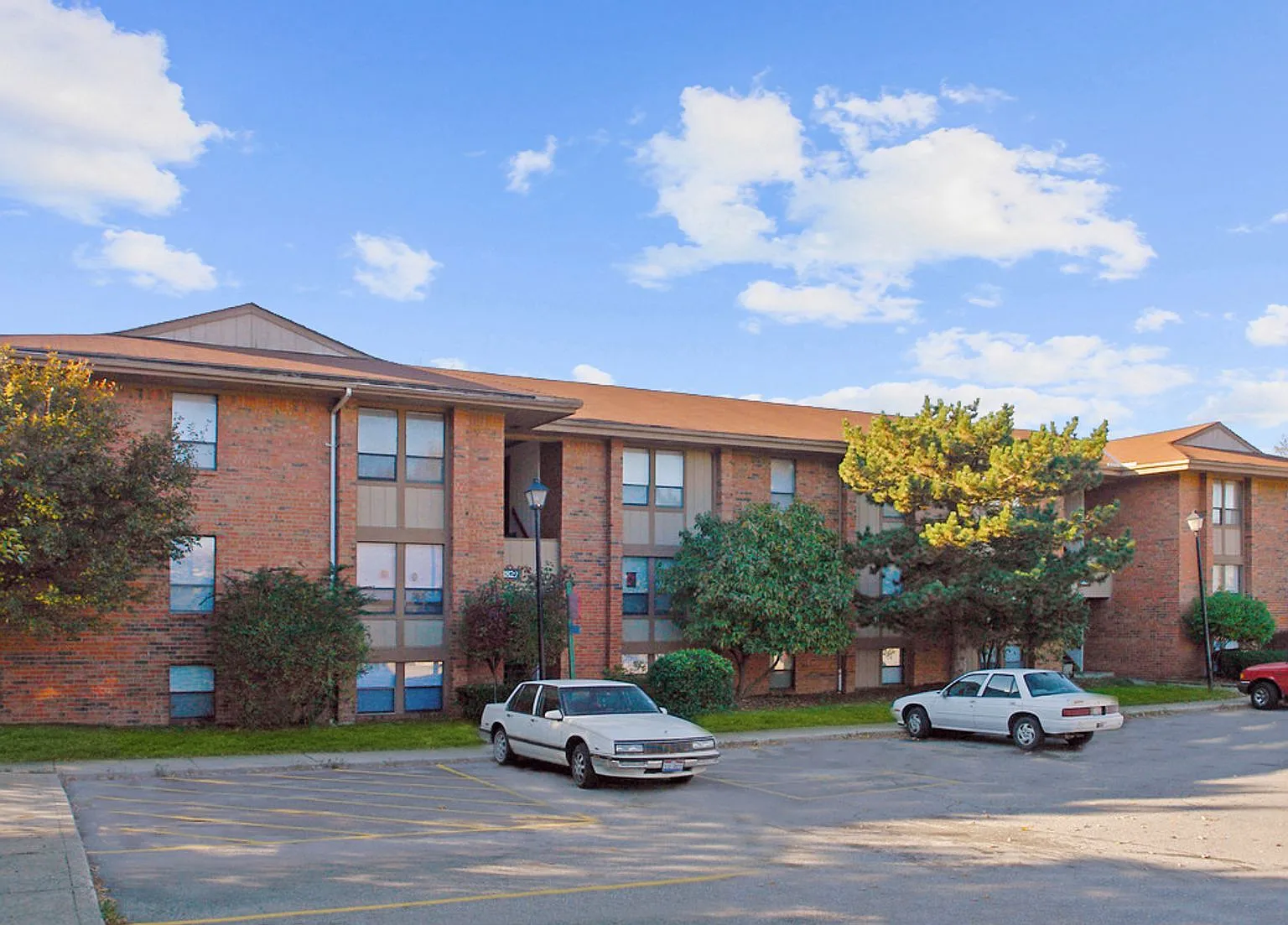 Woodside Apartments - Specials! — Photo 2