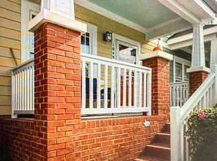 1049 Mica Lamp Ct, Apex, NC 27502