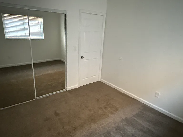 B Street Apartments — Photo 2