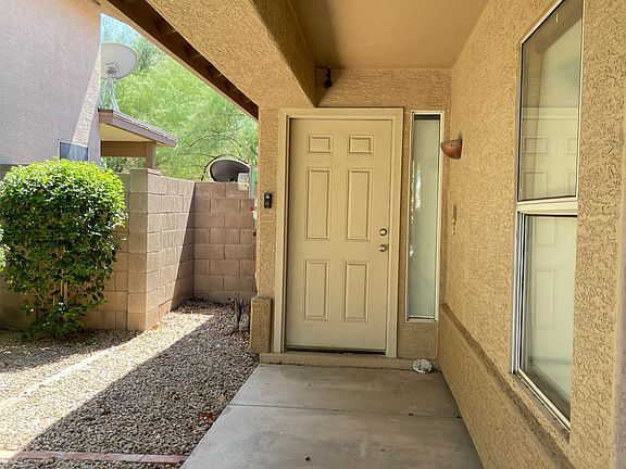 3rd image of 4011 E Anderson Dr
