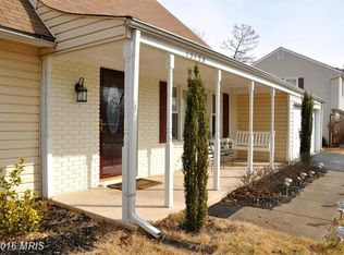 13128 Pennypacker Ln, Fairfax, VA 22033