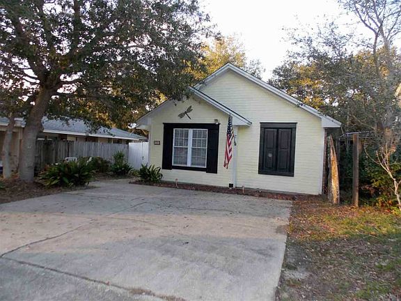 2nd image of 1286 Sanibel Ln