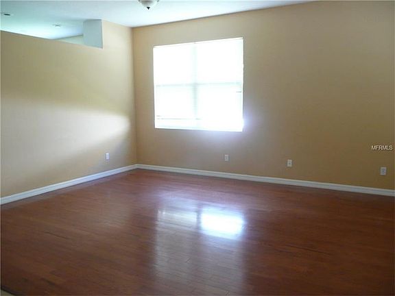 4th image of 9319 Huntington Park Way