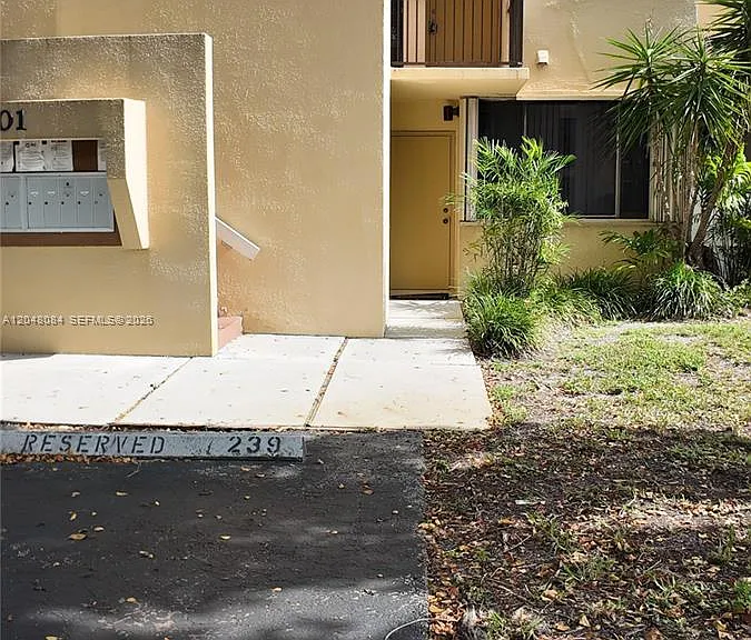 2801 SW 87th Ave #1009 — Photo 32