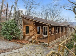 75 Red Oak Ln, Waynesville, NC 28786