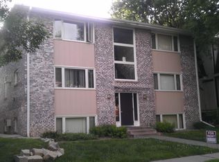 1529 S 21st St, Lincoln, NE 68502