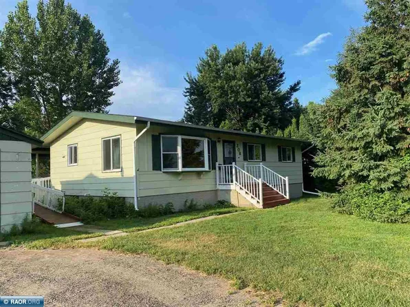 208 Andover Rd, Hoyt Lakes, MN 55750