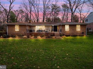 139 Downing Dr, Severna Park, MD