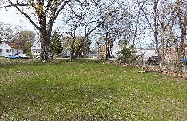 2nd image of 2726 Martha St