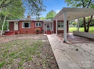 520 Battleground Rd, Lincolnton, NC 28092