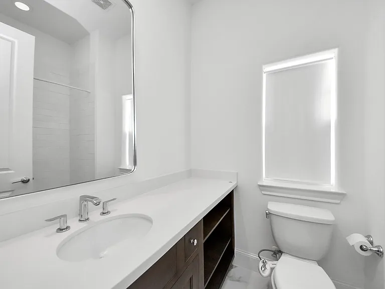 4005 Woodshire Village Est — Photo 35