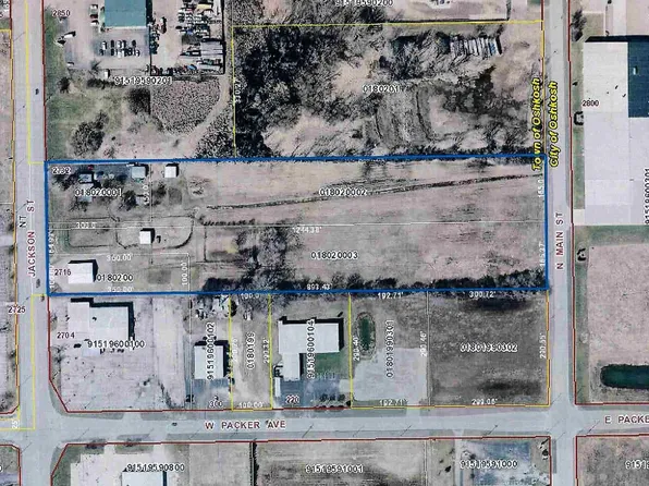 2732 Jackson St, Oshkosh, WI 54901