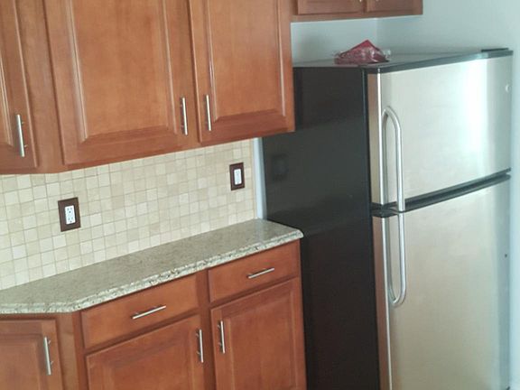 2nd image of 10638 78th St #2