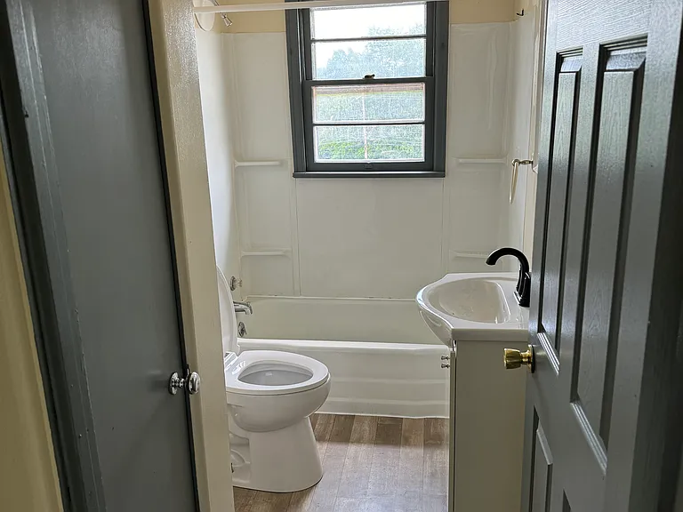 308 Watson Ave — Photo 22