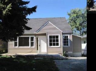 1416 N Oak Ave, Round Lake Beach, IL