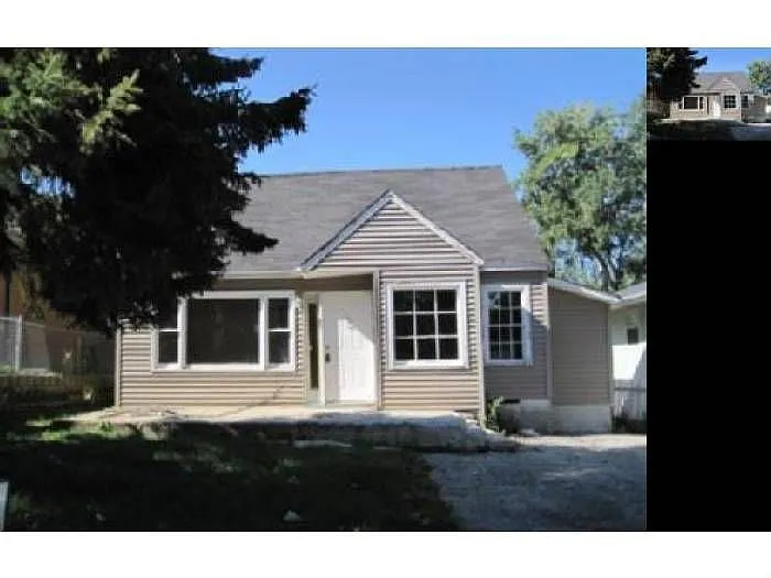1416 N Oak Ave photo 1