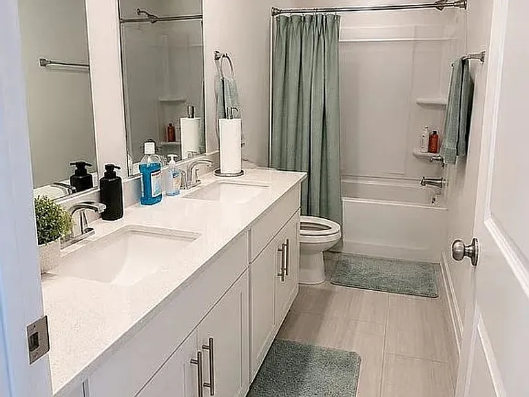 2352 Woodmeadow Dr — Photo 14