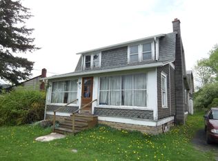 206 W Park St, Avis, PA 17721