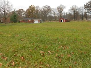 32 Apple Rd, Amelia, OH 45102