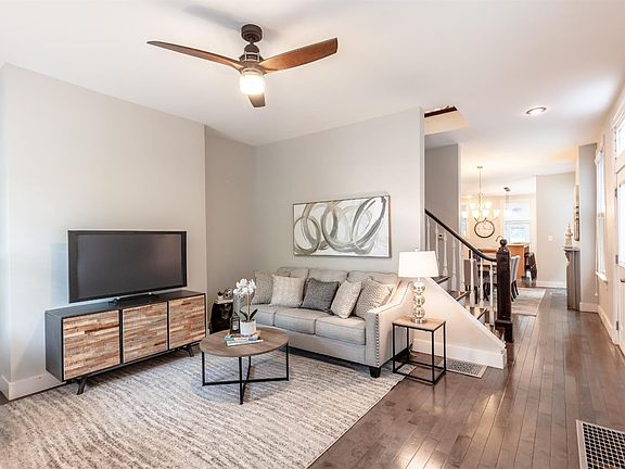 3rd image of 1111 Williamson Pl