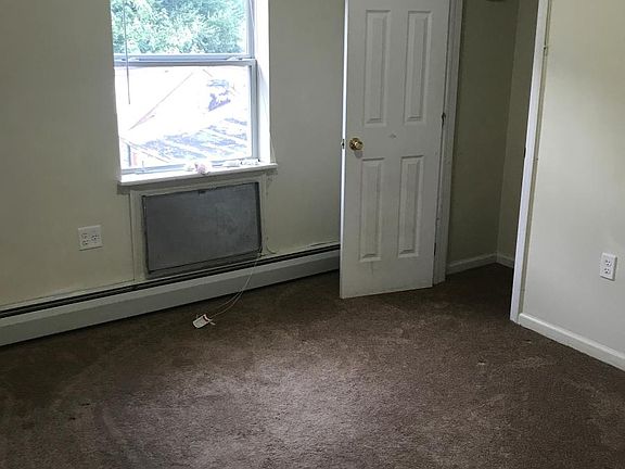 4th image of 3304 Boller Ave