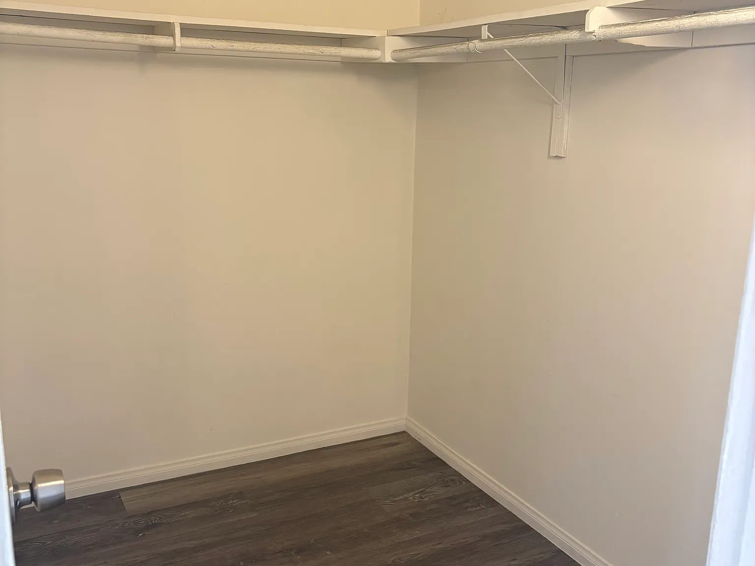 1 bed, 650 sqft, $1,950 — Photo 4