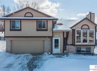 10855 Polk St, Omaha, NE 68137
