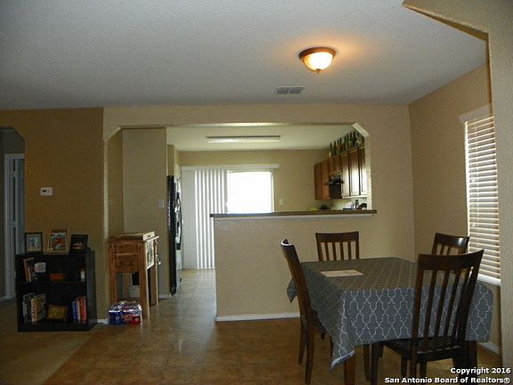 3rd image of 138 Palma Noce