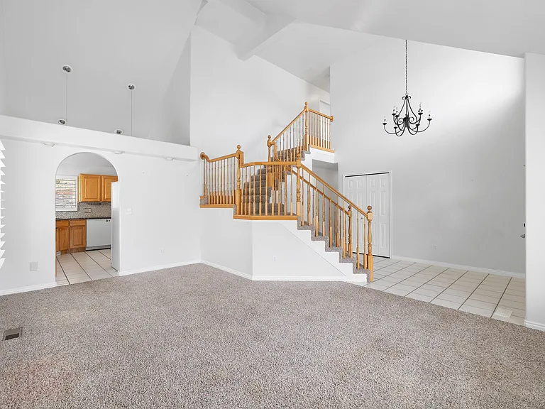 2102 E Candle Spruce Cv — Photo 23