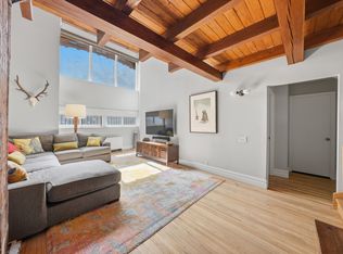 205 E 22nd St APT 1E, New York, NY