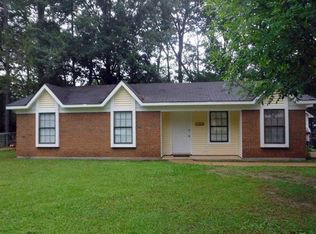 631 Eastgate Cir, Foley, AL 36535