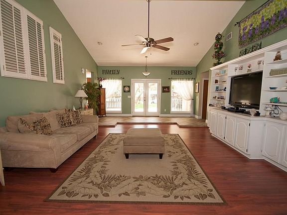 3rd image of 354 Bush Hill Ct