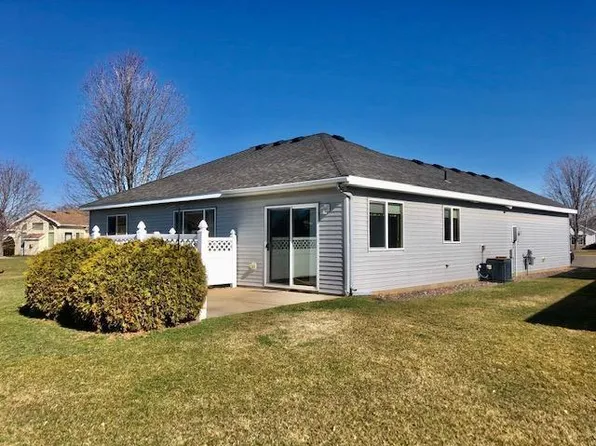 1164 Willow Run Ct, Waite Park, MN 56387